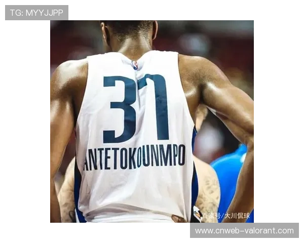 爵士主场致敬名宿，马拉维奇雕像揭幕仪式举行